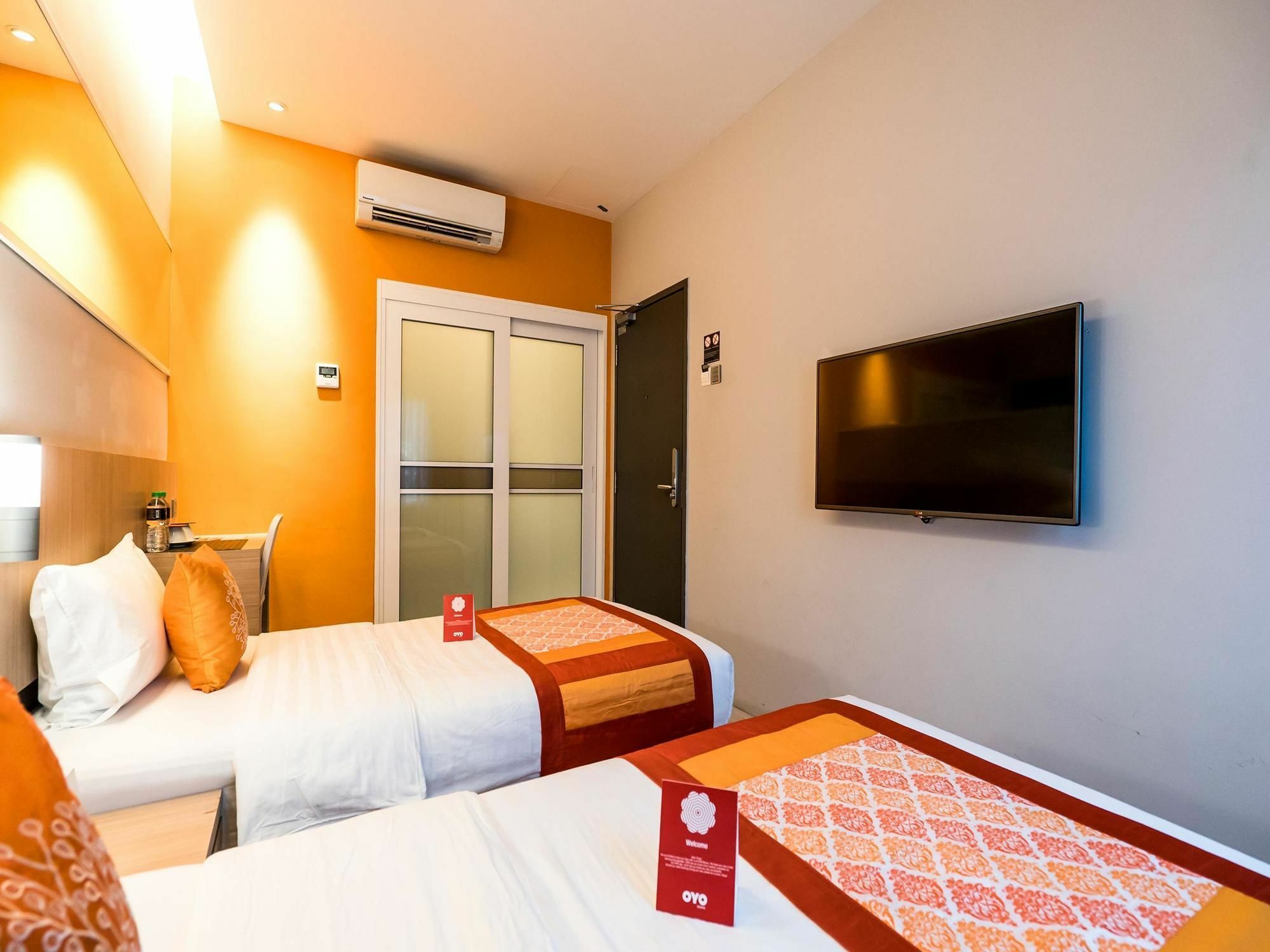 Oyo 279 Orange Premier Hotel クアラルンプール エクステリア 写真